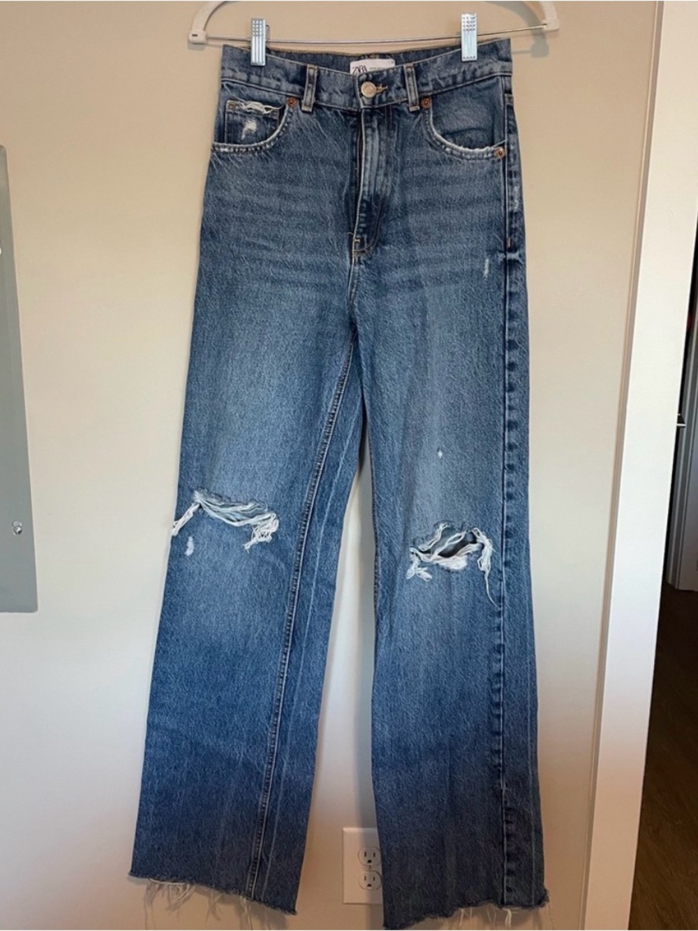 Zara Wide Leg High Rise Jeans
